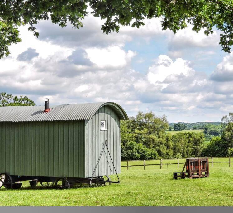 Skylark Shepherds Hut Royal Tunbridge Wells Dış mekan fotoğraf
