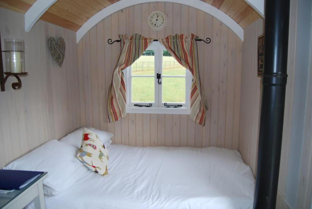 Skylark Shepherds Hut Royal Tunbridge Wells Dış mekan fotoğraf